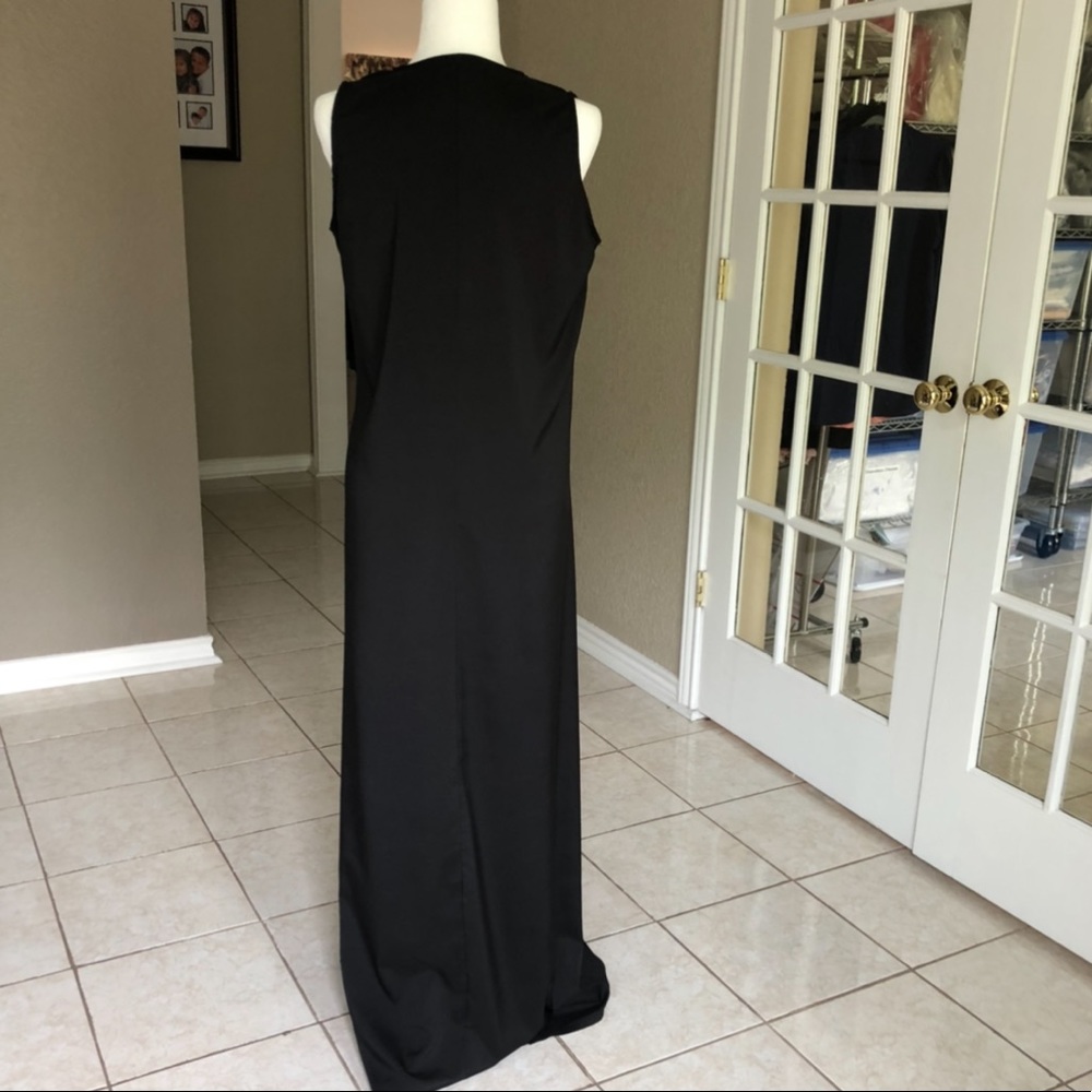 NEW Floral Maxi Dress - Picture 4 of 8